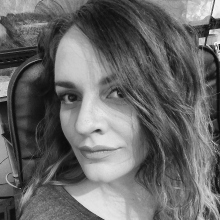 Τόνια Ζαραβέλα