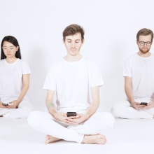 13._social_media_meditation_matthias_pitscher.jpg