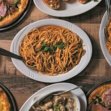 17 νόστιμα στέκια σε Παλαιό Φάληρο και Νέα Σμύρνη