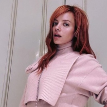 Η Lily Allen για τη διαφορά στη βρετανική και αμερικανική κουλτούρα