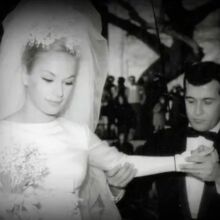 Αλίκη Βουγιουκλάκη - Δημήτρης Παπαμιχαήλ: Σαν σήμερα 18 Ιανουαρίου γίνεται ο γάμος τους στους ατμοσφαιρικούς Δελφούς