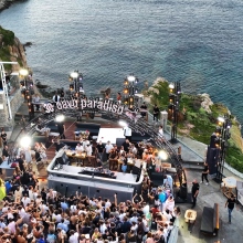 Cavo Paradiso: Το ντοκιμαντέρ του Αντώνη Θεοχάρη Κιούκα για το παγκοσμίως φημισμένο club της Μυκόνου και τα 30 χρόνια ιστορίας του - Τι λέει ο σκηνοθέτης και οι δημιουργοί του