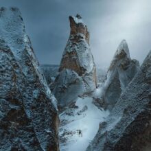 Γερμανός φωτογράφος απαθανάτισε μοναδική οπτική γωνία στην Καππαδοκία - Η αεροφωτογραφία του Ντένις Σμελτς στέφθηκε νικήτρια στα Siena Drone Awards 2025