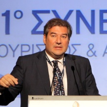 Νίκος Καραχάλιος