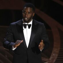 Σον Diddy Κομπς: Χαρακτηρίζει τη νέα σειρά ντοκιμαντέρ του Netflix ως «ντροπιαστικό χτύπημα», κατηγορώντας το δίκτυο και τον 50 Cent για χρήση κλεμμένου υλικού.