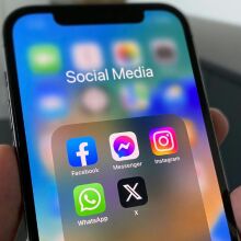 ΕΕ: Επέβαλε πρόστιμο 120 εκατ. ευρώ στο X του Έλον Μασκ για παραβιάσεις του Νόμου Ψηφιακών Υπηρεσιών - Παραπλανητικά μπλε τικ, έλλειψη διαφάνειας σε διαφημίσεις