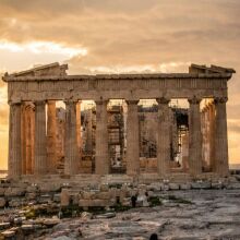 Economist: Ποιες οικονομίες διέπρεψαν το 2025 - Η θέση της Ελλάδας