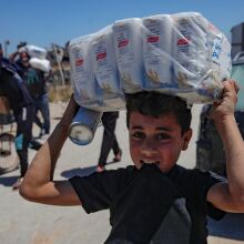 Unicef: Πάνω από 9.300 παιδιά νοσηλεύθηκαν για σοβαρό οξύ υποσιτισμό στη Γάζα, παρά την εκεχειρία και το άνοιγμα ανθρωπιστικής βοήθειας. 