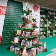 Το Μετρό Συντάγματος απέκτησε ανοιχτή δανειστική βιβλιοθήκη - Συνεργασία ΕΛΙΒΙΠ και ΣΤΑ.ΣΥ φέρνει το βιβλίο στην καρδιά της Αθήνας με Χριστουγεννιάτικες δράσεις