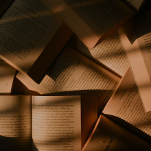 Τα βιβλία που ανυπομονώ να διαβάσω στις γιορτές των Χριστουγέννων