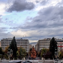 Συννεφιασμένος ουρανός πάνω από την Αθήνα