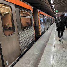 Συρμός του Μετρό σε σταθμό