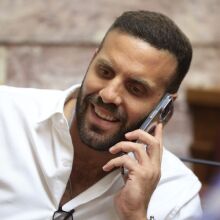 Ο νταής Παππάς και οι υποκριτές