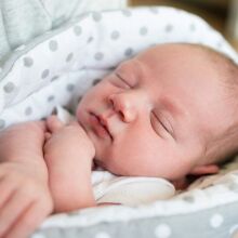 Ο Δήμος Σουλίου θεσπίζει ενίσχυση 1.000€ για κάθε νεογέννητο - Στόχος η έμπρακτη στήριξη των νέων γονέων και η παραμονή των κατοίκων στον τόπο τους.