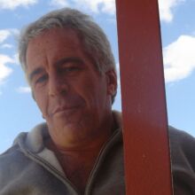 Έγγραφα του FBI για τον Τζέφρι Έπσταϊν: Ζητούσε ανήλικα κορίτσια με συγκεκριμένα χαρακτηριστικά και απαιτούσε ταυτότητες για να επιβεβαιώνει την ηλικία.