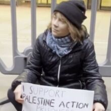 H Γκρέτα Τούνμπεργκ λίγο πριν τη σύλληψή της