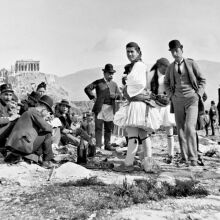 Τρία ντοκιμαντέρ της Μαρίας Ηλιού στο Μέγαρο Μουσικής Αθηνών αφηγούνται την ιστορία της Αθήνας 1821-1940 με σπάνιο αρχειακό υλικό - Προπώληση σε εξέλιξη.