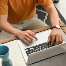 Έρευνα αποκαλύπτει το ποσοστό των εργαζομένων που αυτοϊκανοποιούνται στη δουλειά για καταπολέμηση του στρες, της βαρεμάρας ή του πονοκεφάλου.