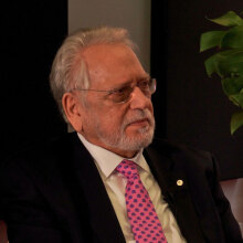 Vidcast | Γιώργος Χρούσος: Πώς τα πρώτα παιδικά χρόνια διαμορφώνουν τη ζωή μας