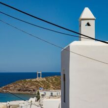 Η Νάξος αναδεικνύεται κορυφαίος ηλιόλουστος προορισμός για το 2026 από την ιρλανδική The Sun, ξεχωρίζοντας για την ποιότητα, τις τιμές και τις ακτές της.