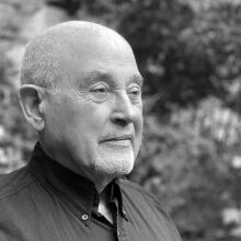 Πέθανε ο ποιητής και μεταφραστής Νικ Γερμανάκος - Λίγες μέρες μετά την έκδοση του νέου του βιβλίου στην Ελλάδα - Η διαδρομή του στον χώρο των γραμμάτων