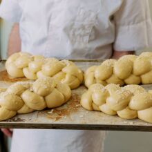 10 τέλεια τσουρέκια για το Πάσχα