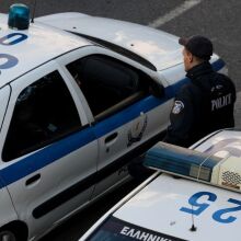 Τρεις συλλήψεις στη Χαλκίδα για αρχαία, ναρκωτικά και όπλα - Δικογραφίες για ακόμη 17 άτομα - Κατασχέθηκαν εκρηκτικά, βαλλίστρες και τμήμα αρχαίου κίονα.