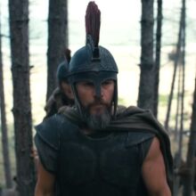 Ο Κρίστοφερ Νόλαν αποκάλυψε εκτεταμένο υλικό από την επερχόμενη ταινία Οδύσσεια, με επίκεντρο τη θεαματική σκηνή του Δούρειου Ίππου 