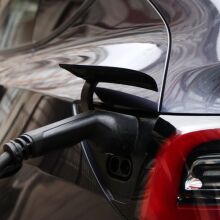 Οι πωλήσεις ηλεκτρικών οχημάτων αυξήθηκαν 51% τον Μάρτιο στην Ευρώπη, καθώς ο πόλεμος στο Ιράν καθιστά τη βενζίνη ασύμφορη για τους καταναλωτές