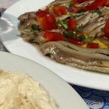 Ζάχος, η αθάνατη ελληνική ταβέρνα στα καλύτερά της