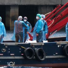 Έως και 150 επιβάτες και μέλη πληρώματος του MV Hondius, που επλήγη από τον χανταϊό, αρχίζουν να επιστρέφουν στις πατρίδες τους από τα Κανάρια Νησιά της Ισπανίας με στρατιωτικά και κυβερνητικά αεροσκάφη