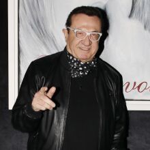 Ο Λευτέρης Πανταζής ανοίγει σουβλατζίδικο στο κέντρο της Θεσσαλονίκης μέσα στο καλοκαίρι, με στόχο τις προσιτές τιμές και τις μεγάλες μερίδες.