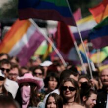 Πιο ορατοί, όχι πιο ασφαλείς: το παράδοξο των ΛΟΑΤΚΙ δικαιωμάτων στην Ευρώπη