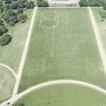 Ο αριθμός «8647» στο γρασίδι του National Mall στην Ουάσινγκτον