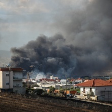 Καπνοί από τη φωτιά στο Ωραιόκαστρο Θεσσαλονίκης