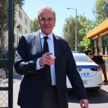 Γιατί βρε σεις φουσκώνετε τα μυαλά του κυρ Αντώνη;