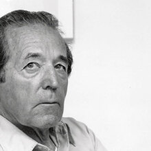 Νάσος Δάφνης: Ο Έλληνας που μετέτρεψε το ελληνικό φως σε γεωμετρία