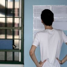 Πότε ανακοινώνονται οι βάσεις 2026 - Οι εκτιμήσεις Στρατηγάκη για τις δημοφιλείς Σχολές