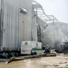 Έκρηξη στην Κορινθία: Τρεις συλλήψεις για την τραγωδία στο εργοστάσιο