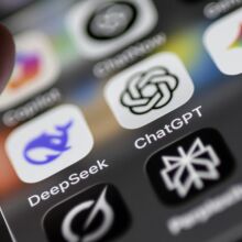 Η OpenAI καταργεί τα όρια στα μηνύματα κειμένου για δωρεάν χρήστες του ChatGPT, ενώ λανσάρει νέα μοντέλα και δυνατότητες σκέψης.