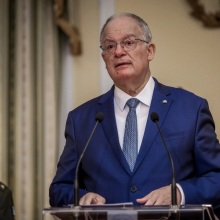 O κουβαρντάς πρόεδρος Τασούλας