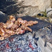 Μαγειρέματα της φωτιάς με Ορεινό Ηπείρου στις κορφές των Τζουμέρκων