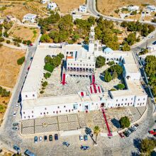 5 λόγοι για να επισκεφθείς την Τήνο και τον Οκτώβριο
