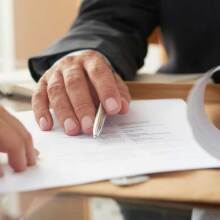 Κόκκινα δάνεια και servicers