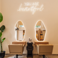 DESÓL Hair: Μία προσωπική συζήτηση για τα μαλλιά και όσα σημαίνουν για εμάς 