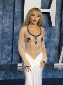 Η Σαμπρίνα Κάρπεντερ 