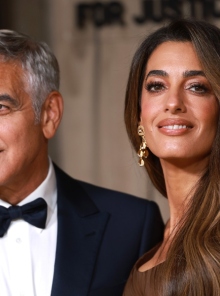 Ο Τζορτζ Κλούνεϊ με την σύζυγό του Αμάλ