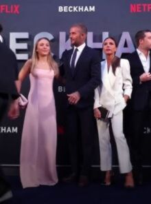 Το viral βίντεο που εξηγεί τη ρήξη: η «παγωμένη» Νίκολα Πελτζ στο πλευρό των Μπέκαμ