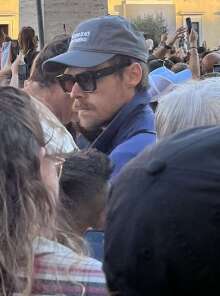 Πώς  Χάρι Στάιλς πήγε για… κούρεμα και βρέθηκε στην εκλογή του Πάπα 