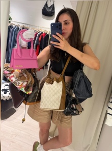 Από την ντουλάπα της καραντίνας στα Hermès των ’80s: Η ιστορία της Βίβιαν Αργυριάδη και του Thrift Me Hard